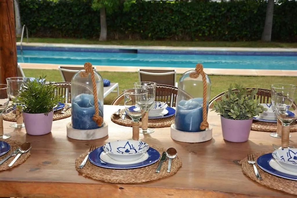 Villa Abu Lita 3 Minutos Andando Playa Renovada Piscina Y Jardin Xxl Autentico Lujo Sitges Spain