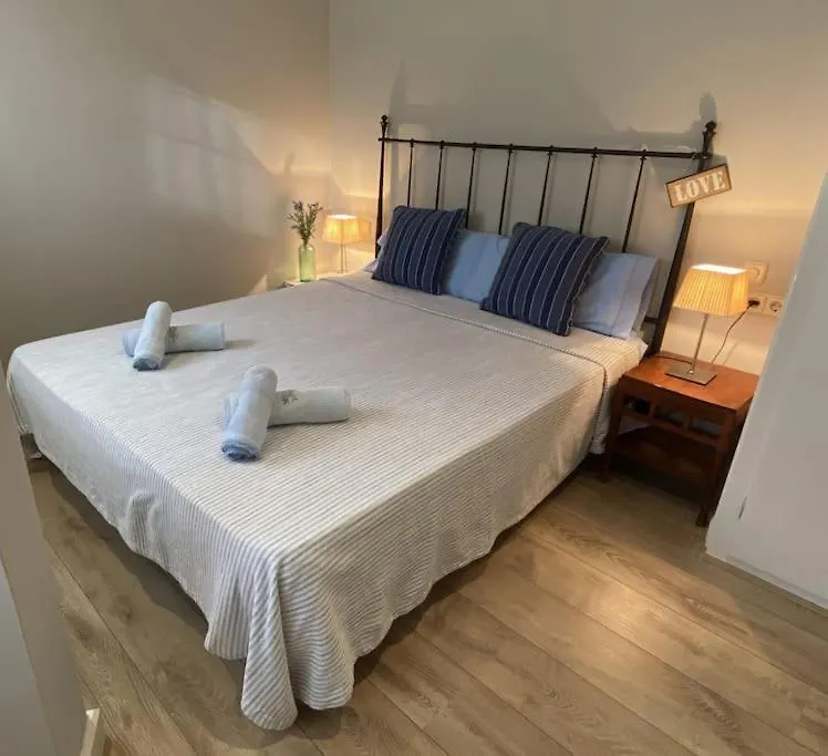 Villa Abu Lita 3 Minutos Andando Playa Renovada Piscina Y Jardin Xxl Autentico Lujo Sitges