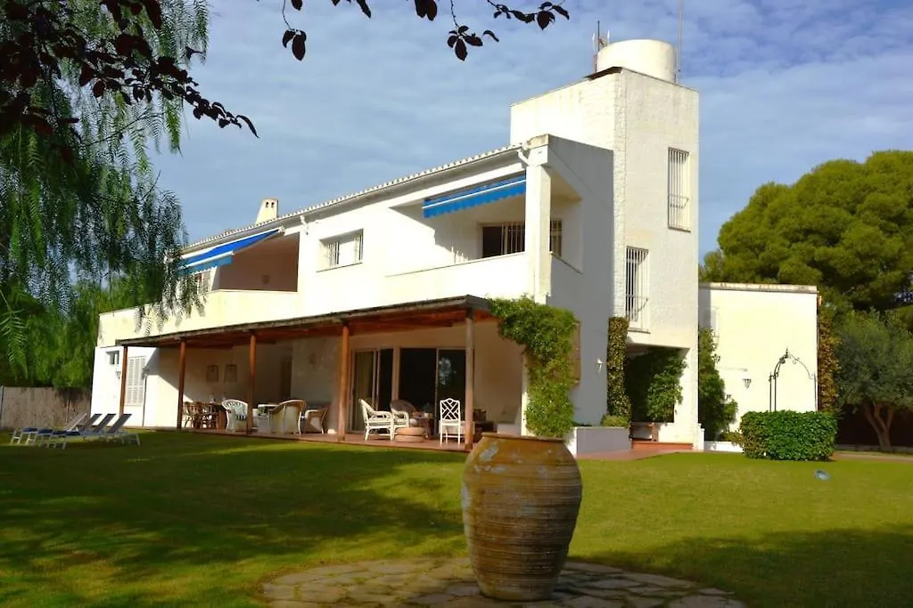 Villa Abu Lita 3 Minutos Andando Playa Renovada Piscina Y Jardin Xxl Autentico Lujo Sitges