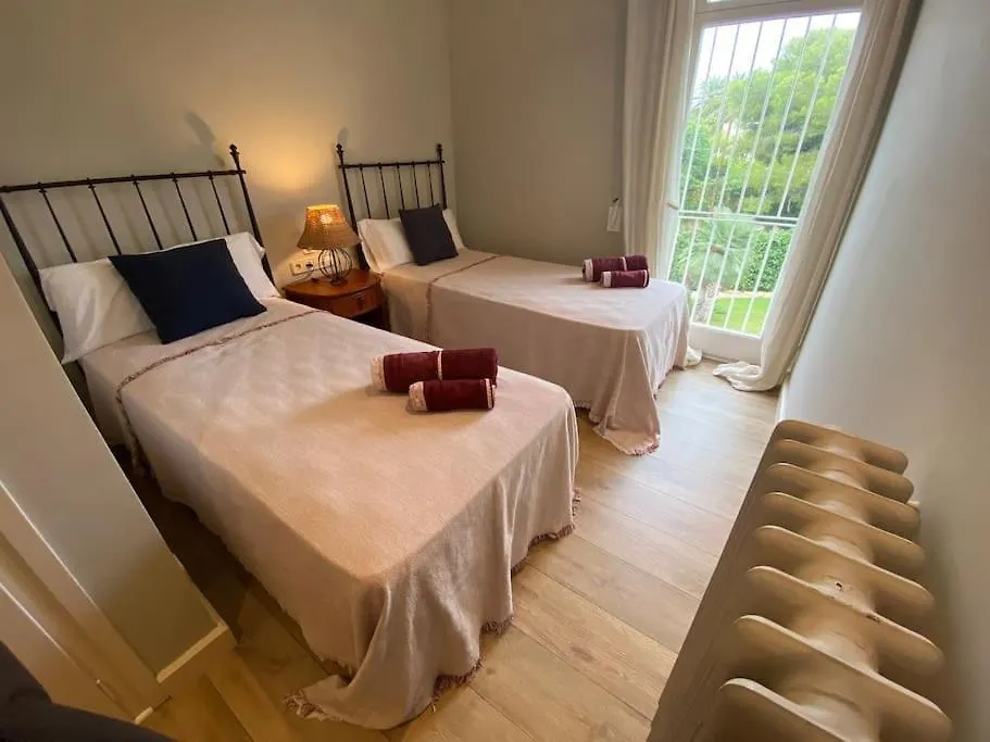 Villa Abu Lita 3 Minutos Andando Playa Renovada Piscina Y Jardin Xxl Autentico Lujo Sitges